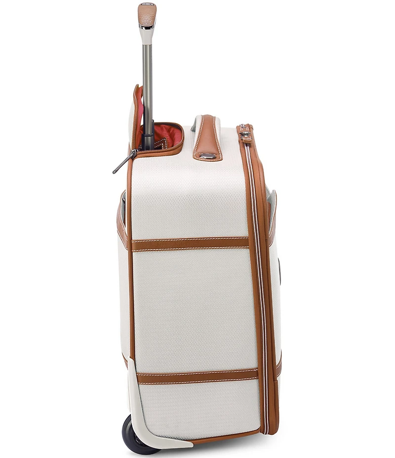 Delsey Paris Chatelet Air 2.0 2-Wheel Underseater Bag