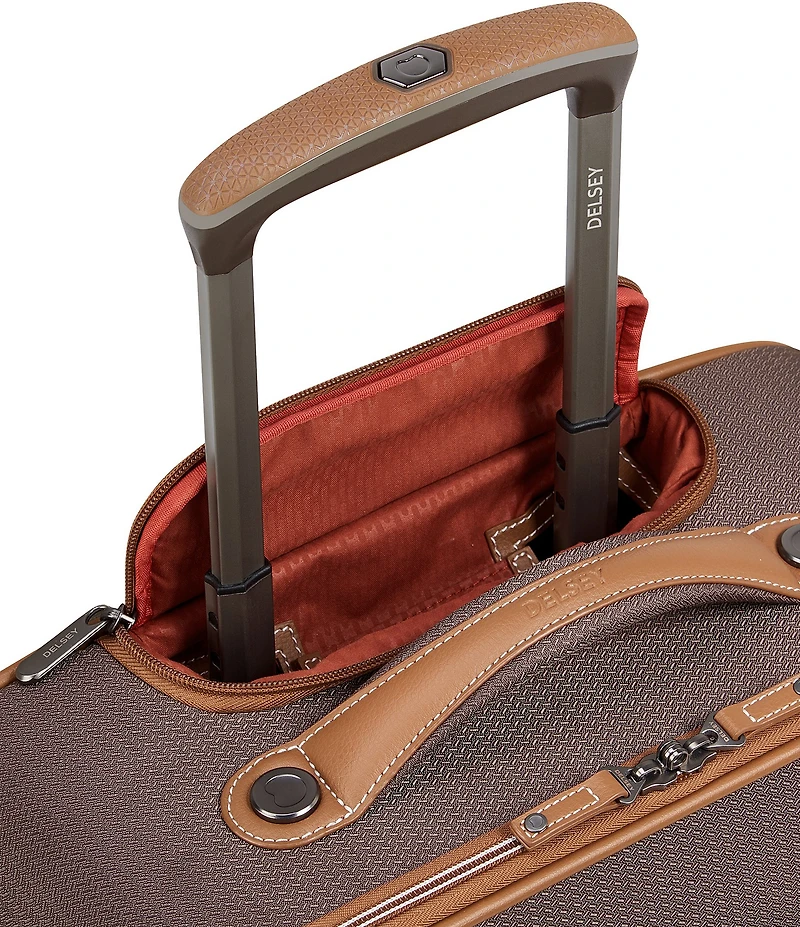 Delsey Paris Chatelet Air 2.0 2-Wheel Underseater Bag