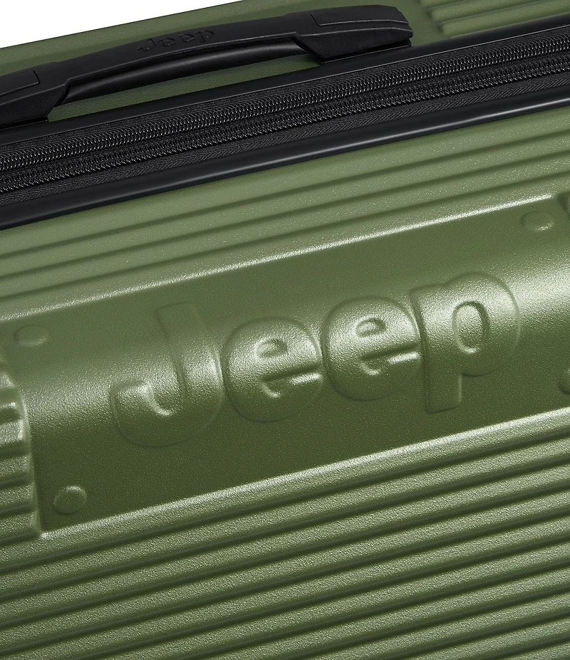 Jeep Medium Expandable Spinner Hard-Side Luggage