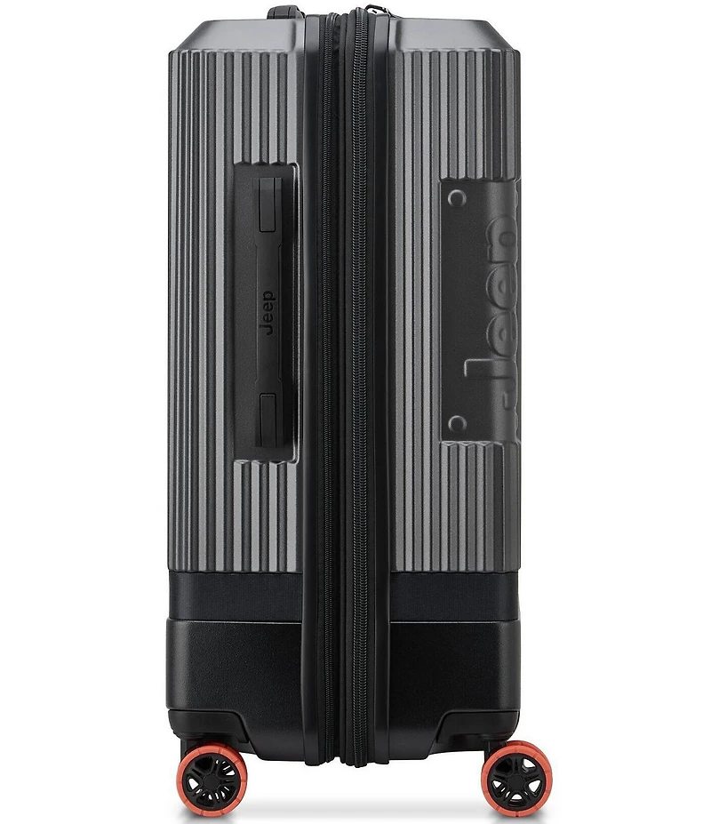Jeep Medium Expandable Spinner Hard-Side Luggage
