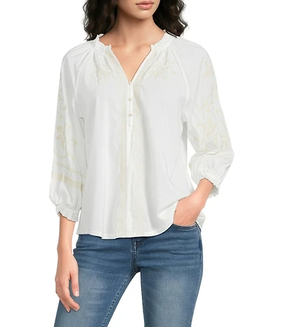 Democracy Embroidered Mixed-Media Ruffle Split V-Neck 3/4 Blouson Sleeve Top