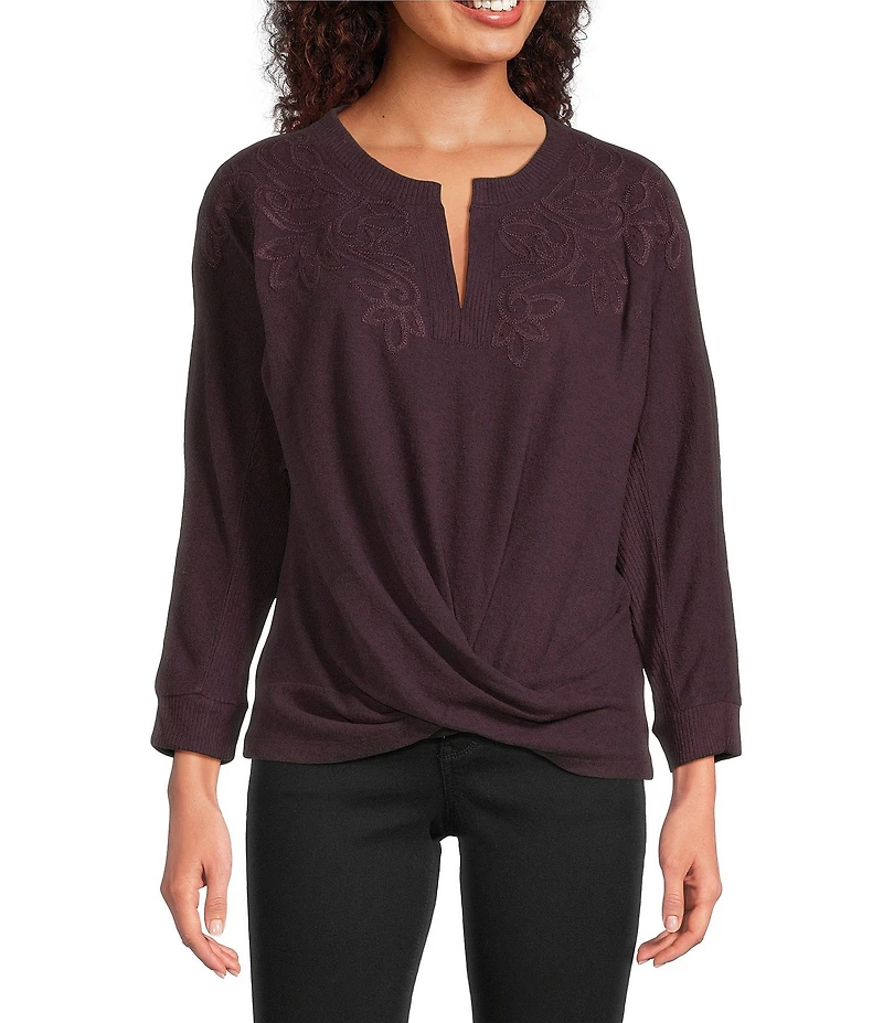 Democracy Mixed-Media Knit Split V-Neck 3/4 Sleeve Twist Front Hem Top