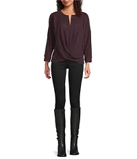 Democracy Mixed-Media Knit Split V-Neck 3/4 Sleeve Twist Front Hem Top