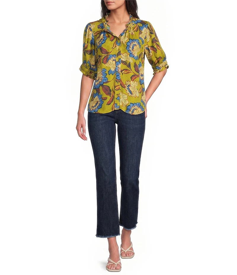 Democracy Petite Size #double;Ab#double;solution® High Rise Scalloped Flared Fray Hem Jean