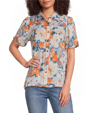 Democracy Petite Size Floral Point Collar Short Sleeve Button-Front Top