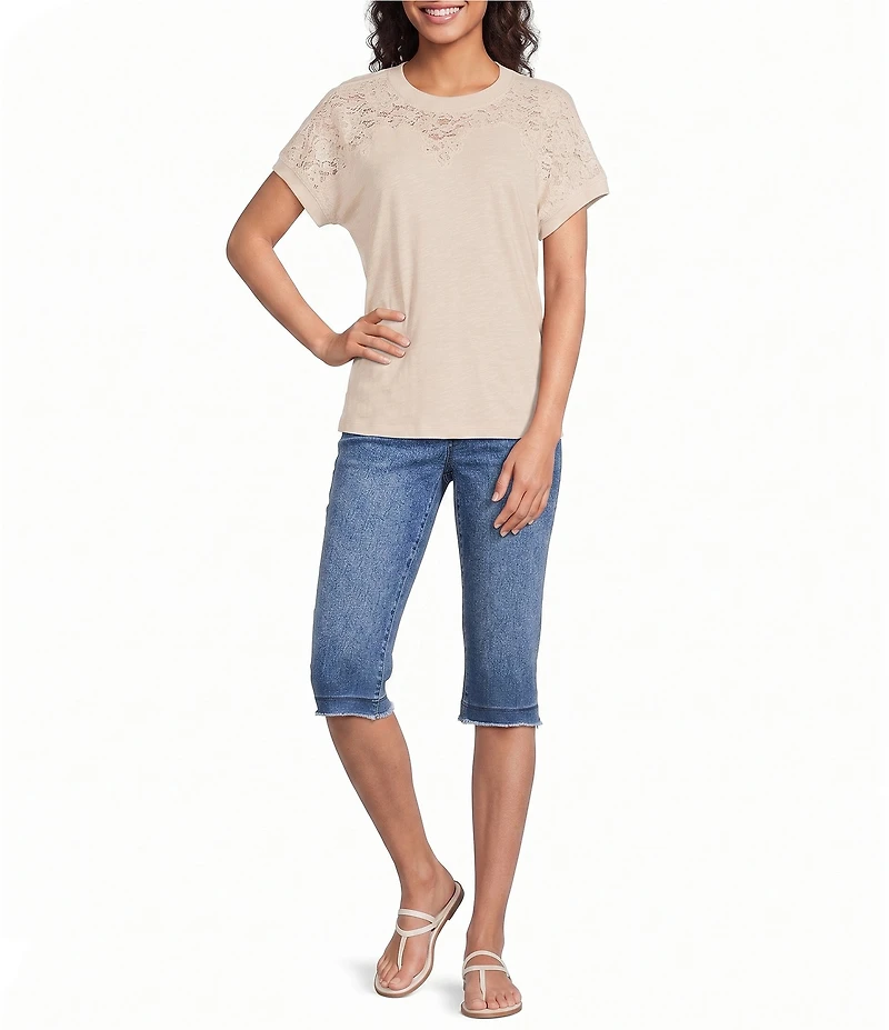 Democracy Petite Size Mixed Media Scoop Neck Short Sleeve Lace Top