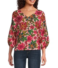 Democracy Petite Size Woven Floral V-Neck 3/4 Sleeve Top