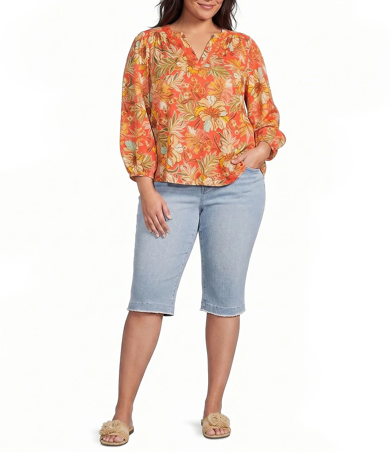 Democracy Plus Size #double;Ab#double;solution Skimmer Fray Hem Jean Capri Shorts