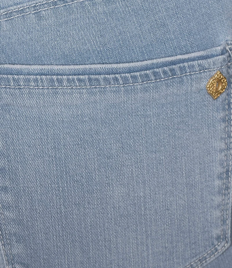 Democracy Plus Size #double;Ab#double;solution Skimmer Fray Hem Jean Capri Shorts