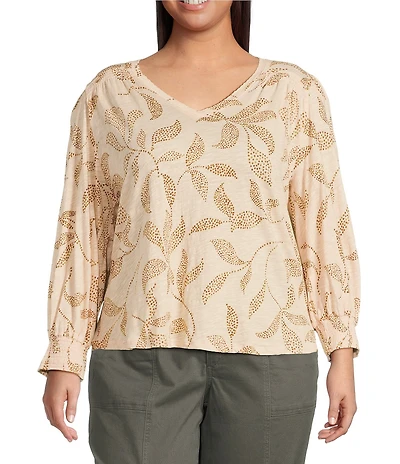 Democracy Plus Size Knit Tropical Palm Print Shell Tuck Embroidered V-Neck Smocked Detail 3/4 Sleeve Top