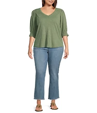 Democracy Plus Size Solid Relaxed Knit V-Neck Elbow Sleeve Top