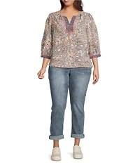 Democracy Plus Size Woven Paisley Floral Split V-Neck 3/4 Sleeve Top