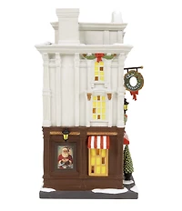 Department 56 Christmas in the City Collection Chris' Kringles Bakery Village Collectible Figurine