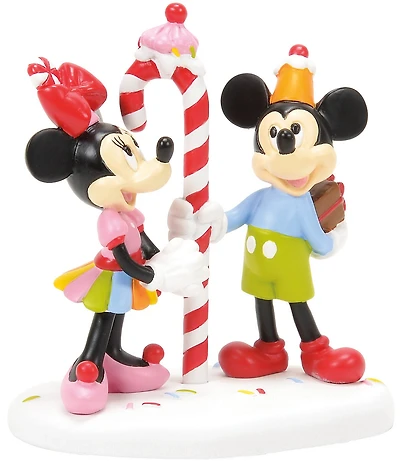 Department 56 Disney Village Mickey & Minnie Share A Treat Figurine