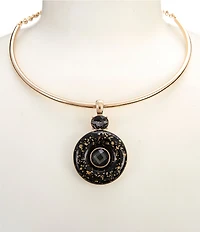 Dillard's Jet Gold Flake Round Pendant Collar Necklace