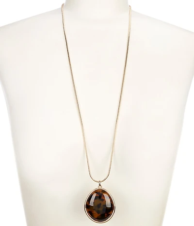 Dillard's Tortoise Cab Long Pendant Necklace