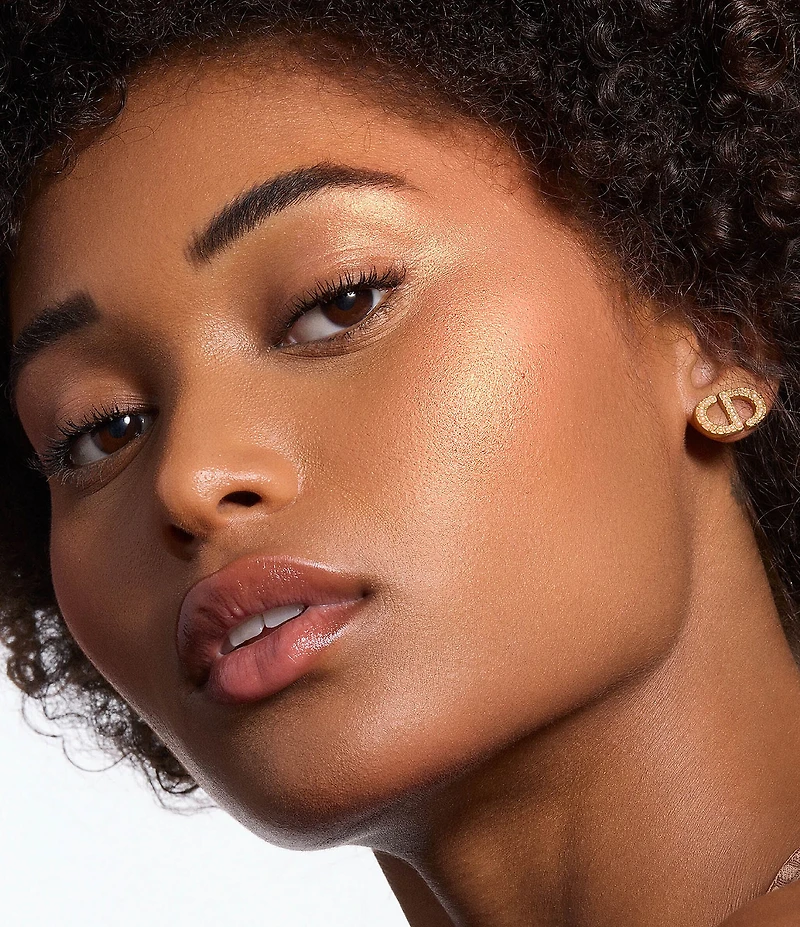Dior Dior Forever Glow Luminizer Highlighter