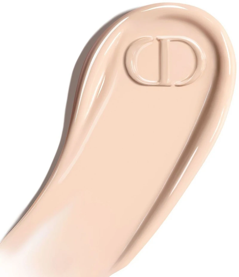 Dior Forever Skin Glow Foundation 24 Hour Wear 48 Hour Hydration SPF 25