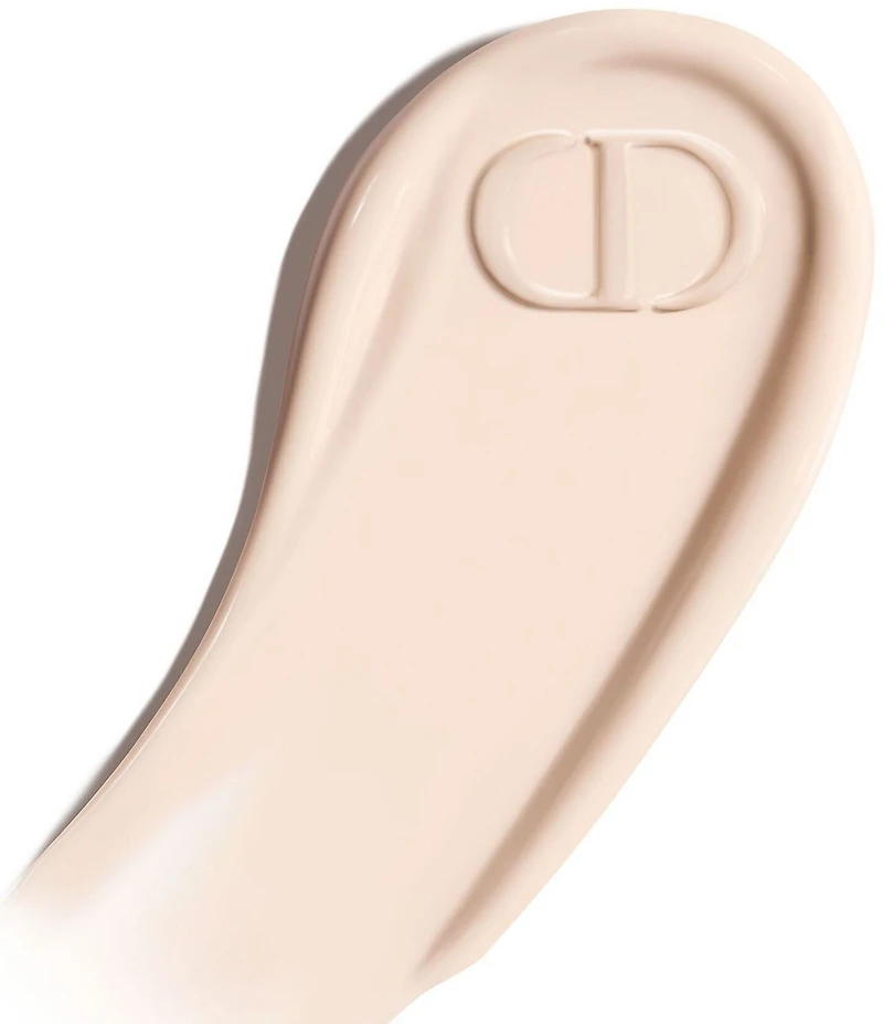 Dior Forever Skin Wear Blurring Natural Matte Foundation 24 Hour Ultra Wear SPF 20