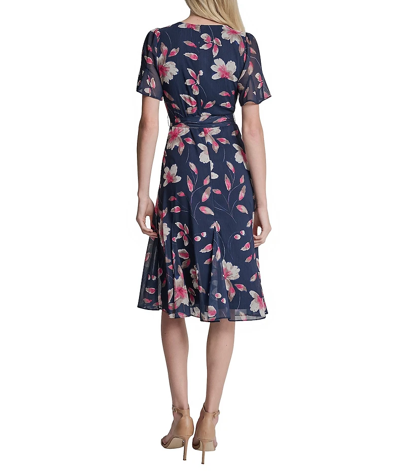 DKNY by Donna Karan Chiffon Floral Print Short Sleeve Jewel Neck Belted Midi Dress