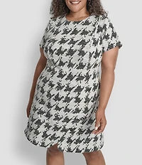 DKNY by Donna Karan Plus Size Houndstooth Print Short Sleeve Sheath Dress