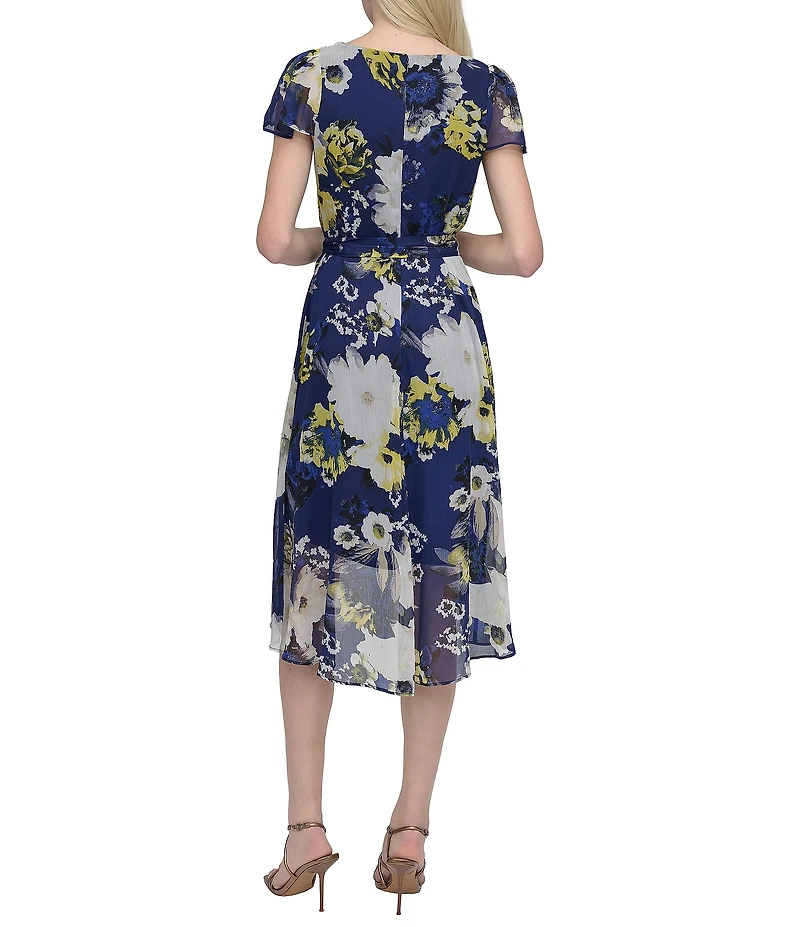 DKNY by Donna Karan Woven Floral Print V Neck Short Sleeve Faux Wrap Fit and Flare Dress