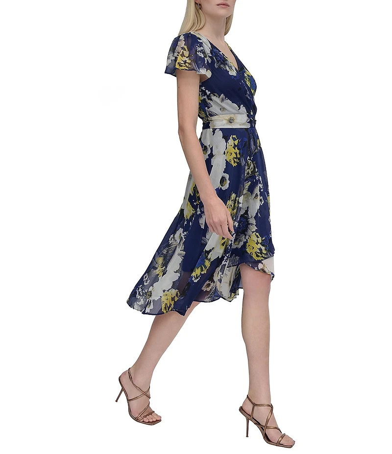 DKNY by Donna Karan Woven Floral Print V Neck Short Sleeve Faux Wrap Fit and Flare Dress