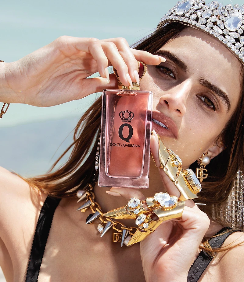 Dolce & Gabbana Q Eau de Parfum Spray