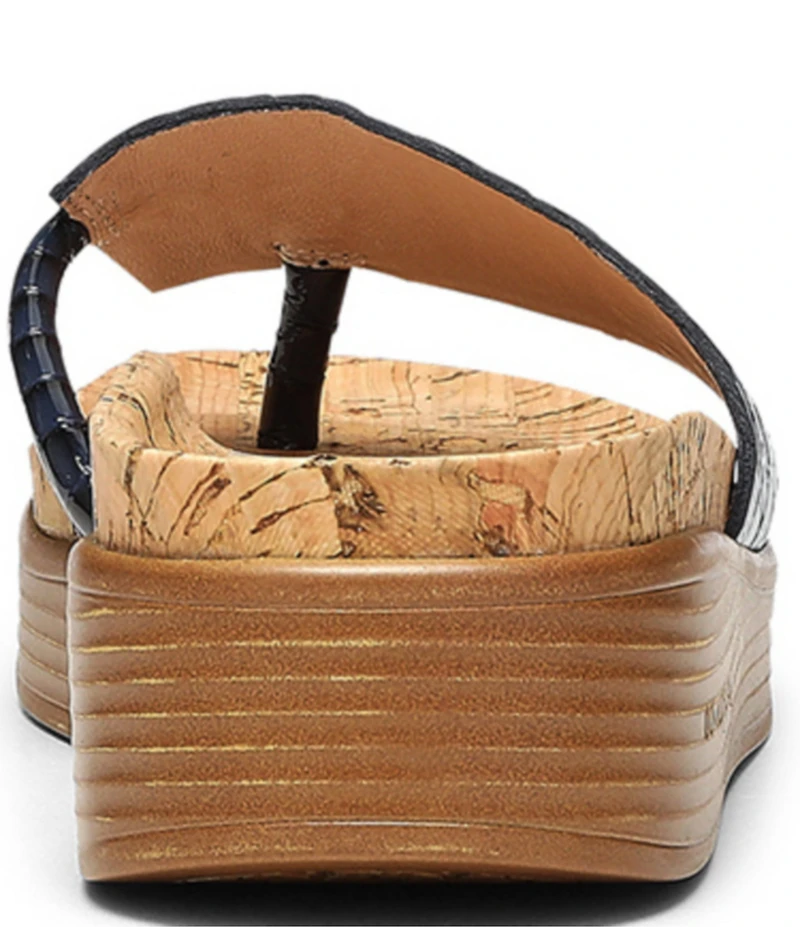 Donald Pliner Fifi Crocodile Patent Leather Platform Thong Sandals