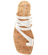 Donald Pliner Hazie Leather Strappy Toe Ring Flat Sandals