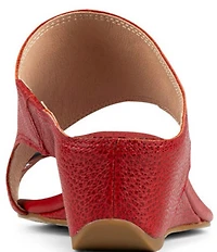 Donald Pliner Vesna Leather Toe Ring Wedge Sandals