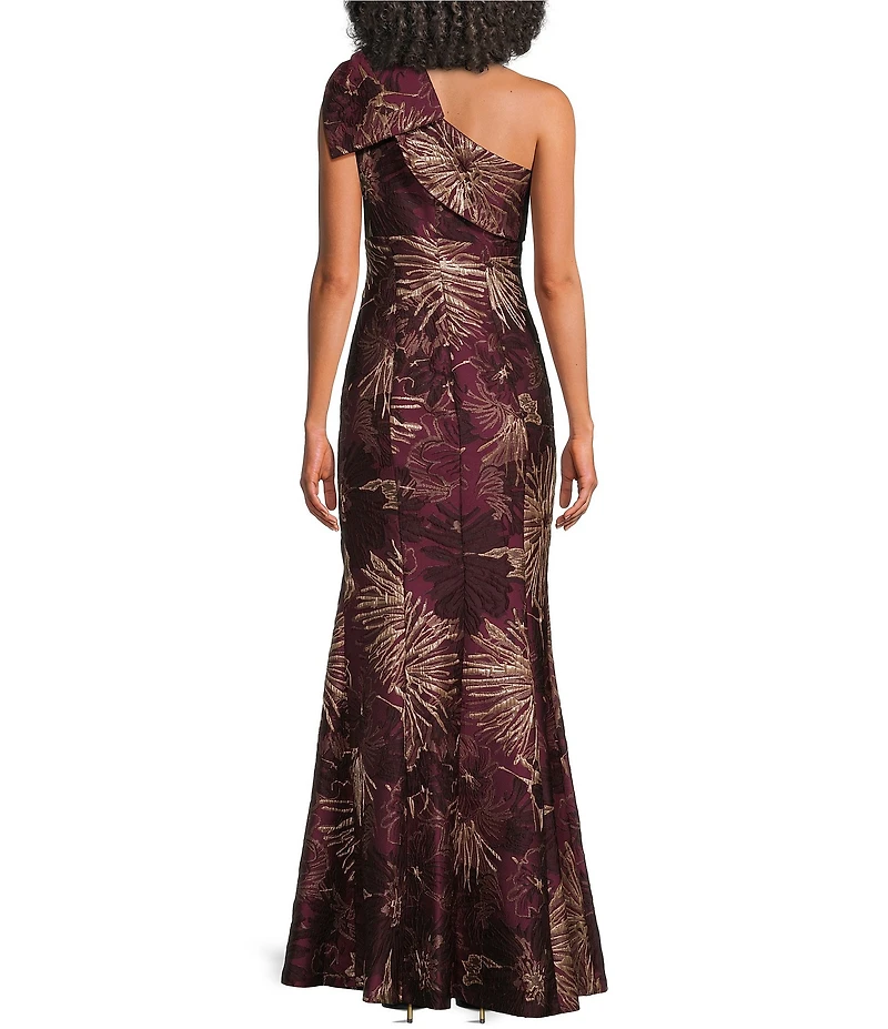 Donna Karan One Cascading Ruffle Shoulder Metallic Brocade Long Trumpet Dress