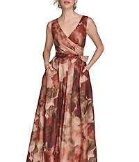 Donna Karan Organza Floral Print Sleeveless Belted V-Neck Ball Gown