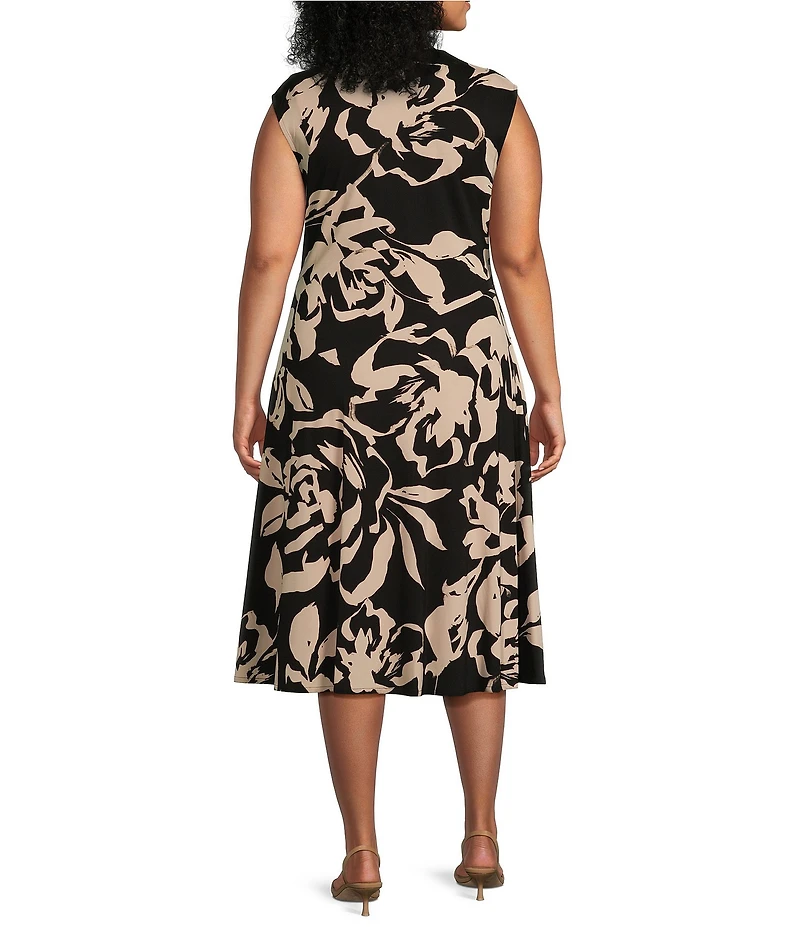 Donna Karan Plus Size Jersey V-Neck Sleeveless Ruched Gold Broach Midi Sheath Dress