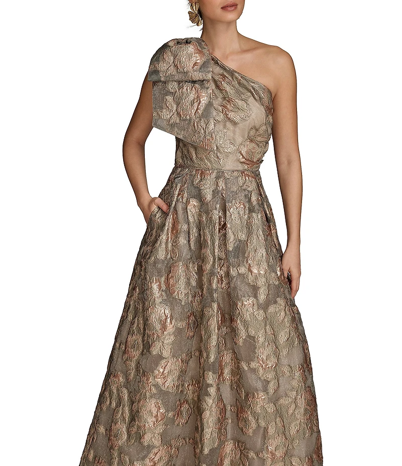 Donna Karan Sleeveless One Shoulder Jacquard Ball Gown