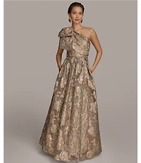 Donna Karan Sleeveless One Shoulder Jacquard Ball Gown