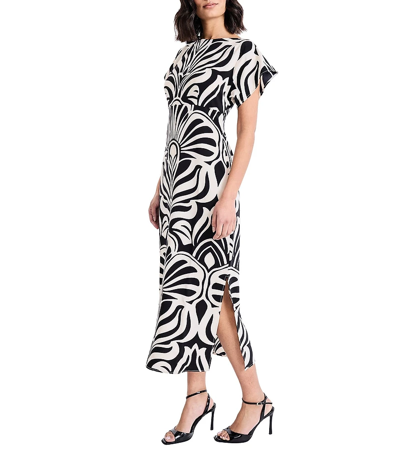 Donna Morgan Crepe Mosaic Print Boat Neck Short Sleeve Midi Dress