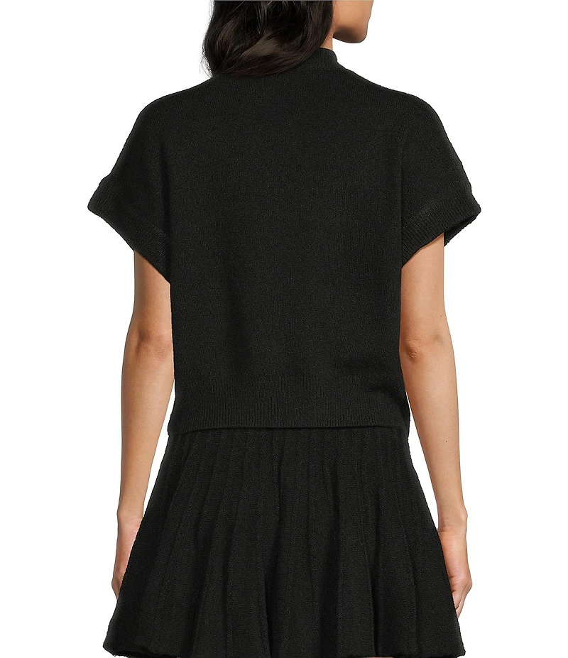 Double Zero Short Sleeve Turtleneck Cropped Sweater
