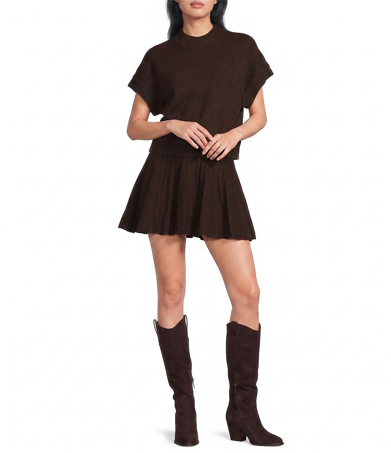 Double Zero Short Sleeve Turtleneck Cropped Sweater