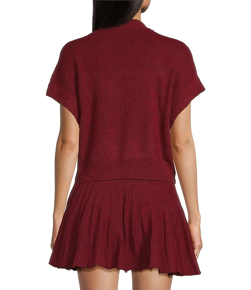 Double Zero Short Sleeve Turtleneck Cropped Sweater