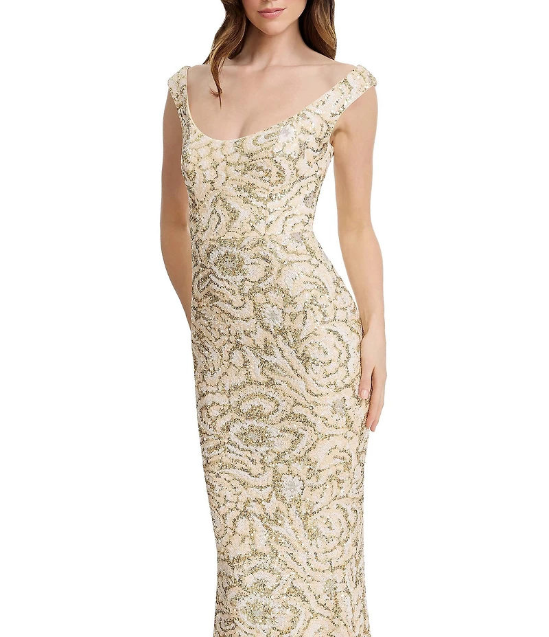 Dress the Population Josie Sleeveless Sequin Scoop Neck Sheath Gown