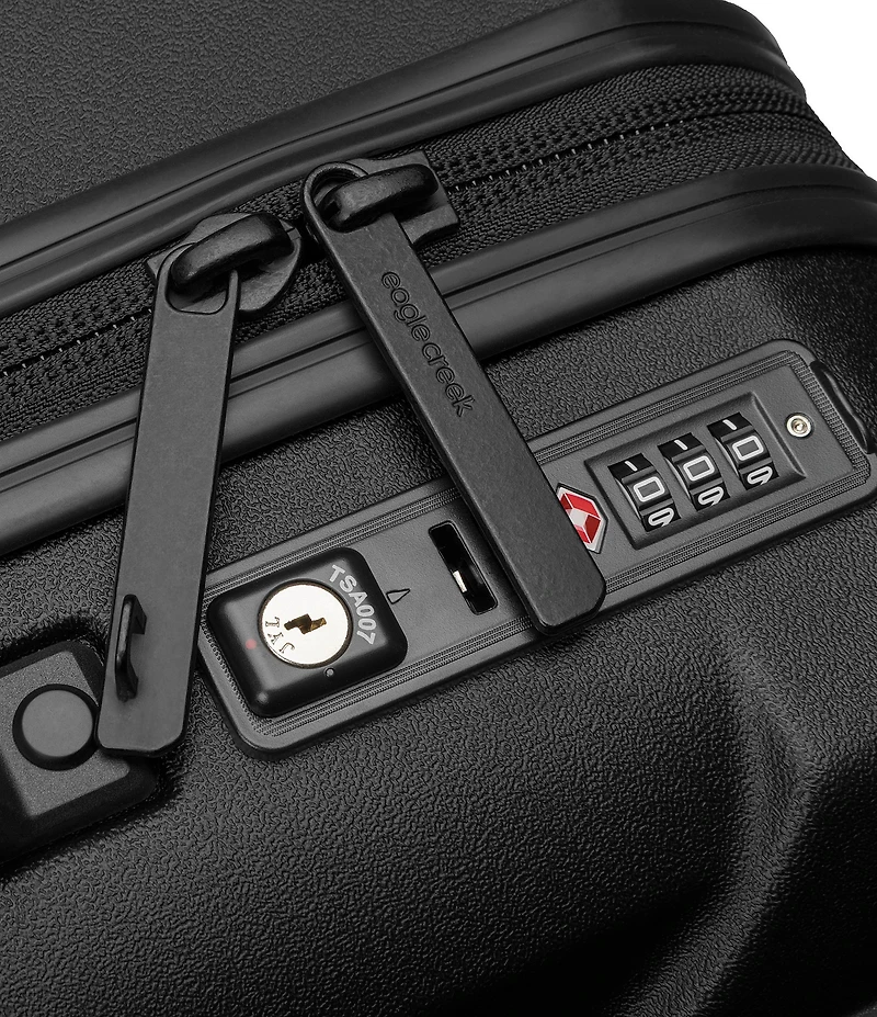 Eagle Creek Tarmac 4-Wheel 29#double; Luggage