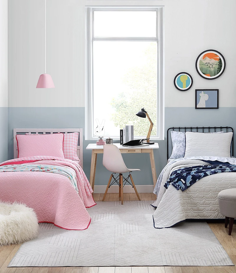 Eddie Bauer Kids' Garden Stitch Reversible Quilt Mini Set