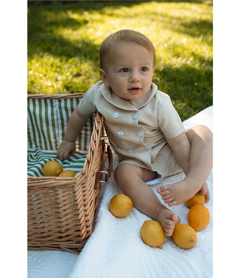 Edgehill Collection x Megan Karp Matelasse Scalloped Quilt