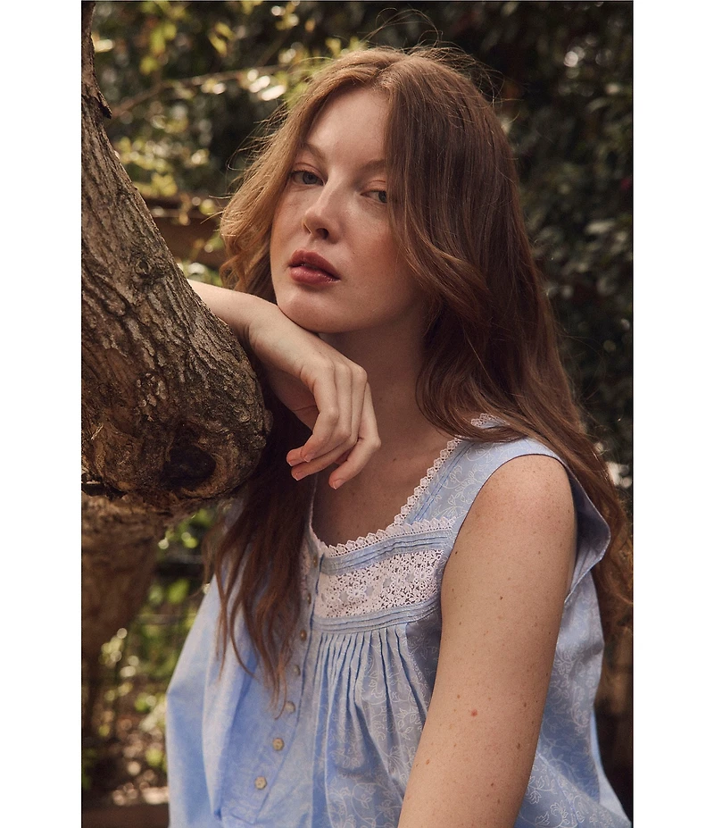 Eileen West Floral Print Sleeveless Sweetheart Neck Woven Chemise