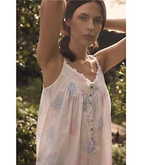 Eileen West Hydrangea Print Sleeveless Sweetheart Neck Woven Capri Pajama Set