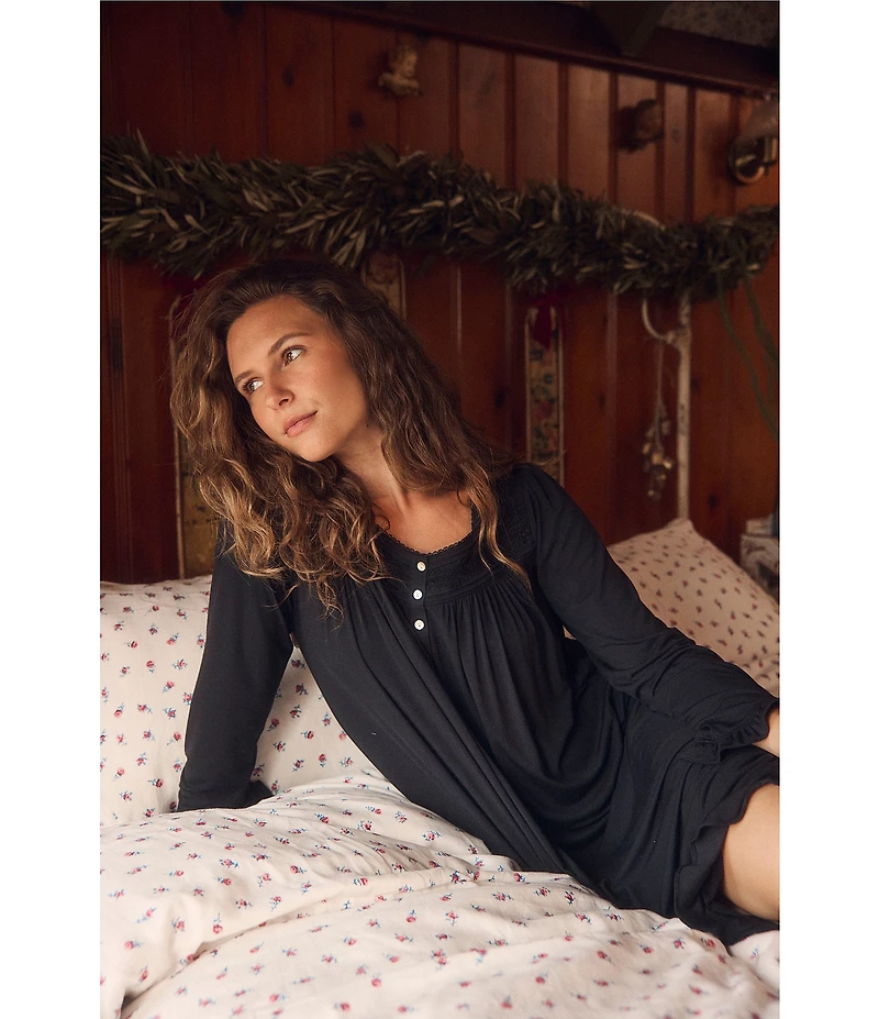 Eileen West Long Sleeve Sweetheart Neck Knit Waltz Nightgown