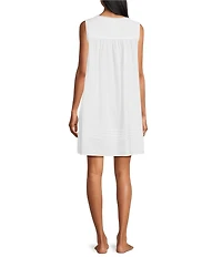 Eileen West Woven Sleeveless Scoop Neck Chemise
