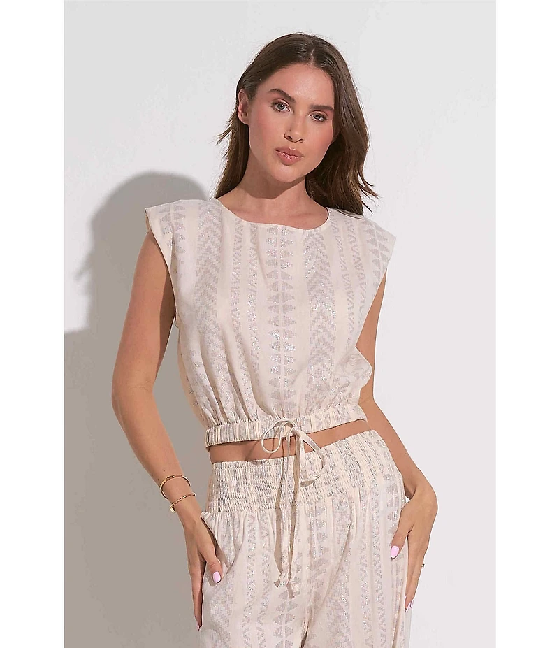 ELAN Coordinating Metallic Arrow Print Crew Neck Cap Sleeve Banded Cropped Top