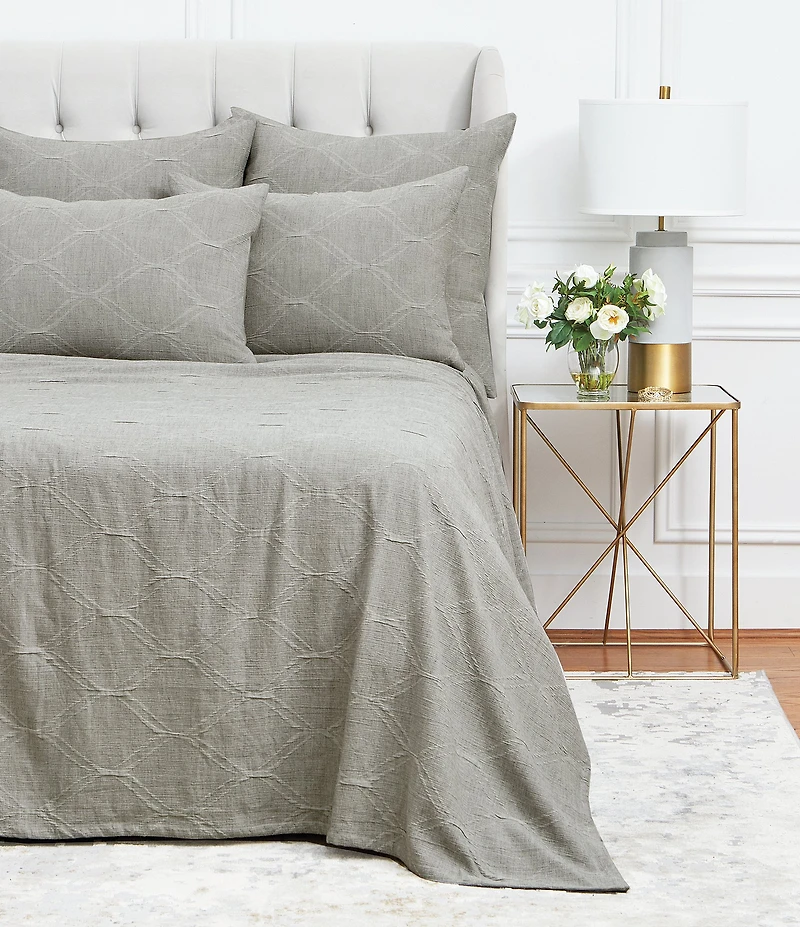 ELISABETH YORK Elaine Yarn-Dyed Matelasse Coverlet
